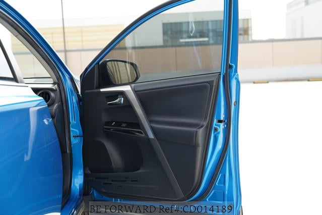 2017 TOYOTA RAV4 2.5 4WD HYBRID,SUNROOF,R.CAM - Image 47