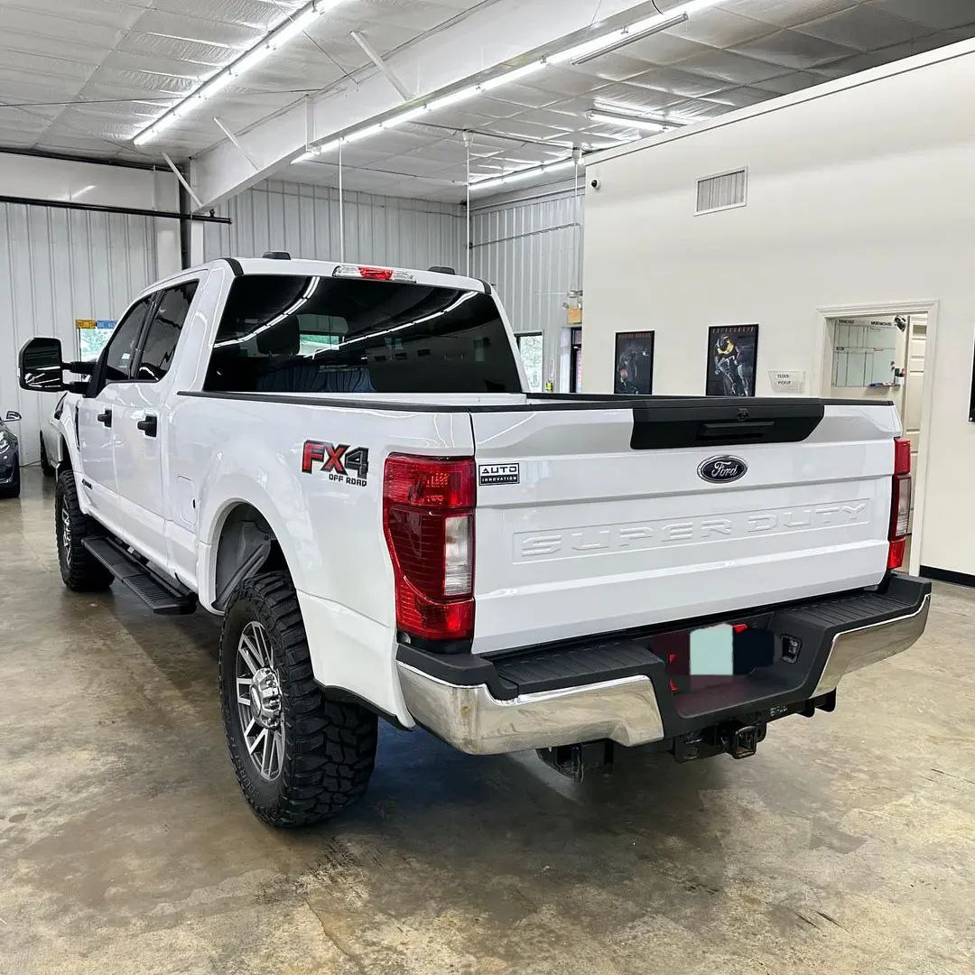 2022 FORD F-250 XLT - Image 7